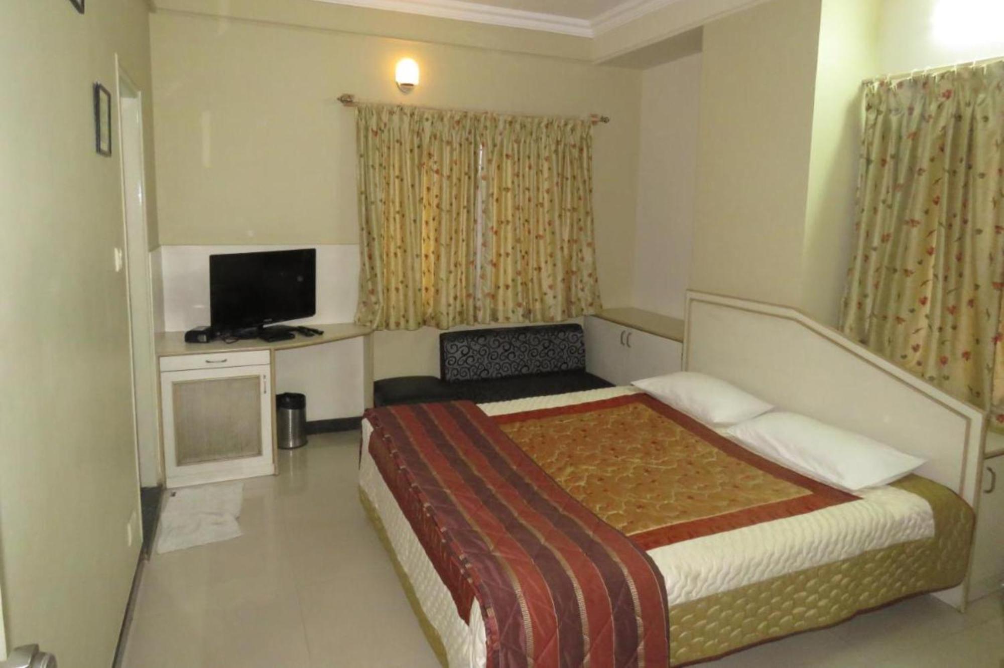 The Corporate Comforts Bangalore Ngoại thất bức ảnh